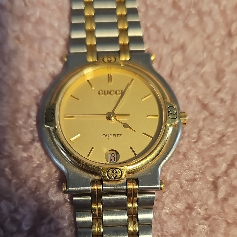 Gucci Two-Tone Gold and Silver Timepiece - Picture 3 of 4